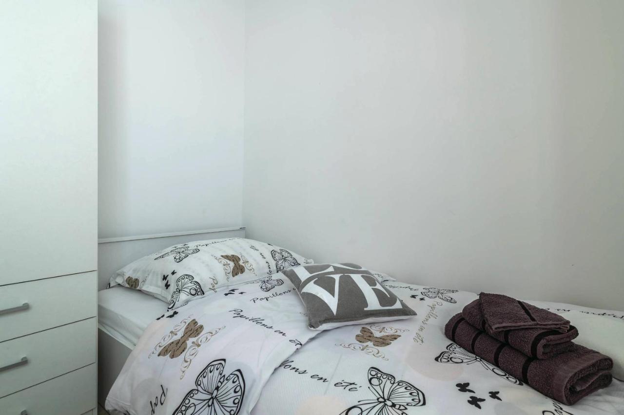 PUY Apartment Petra מראה חיצוני תמונה